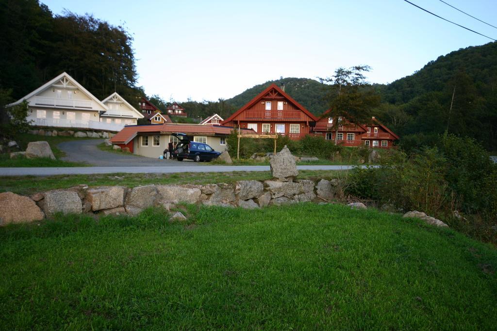 Bjornevag Ferie Farsund Exterior foto